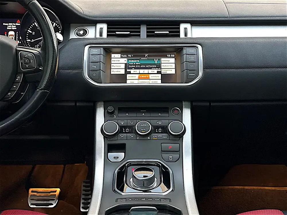 AED 2,700 EMI PM | RANGE ROVER EVOQUE | R-DYNAMIC | HSE | 0% DOWNPAYMENT - Image 13