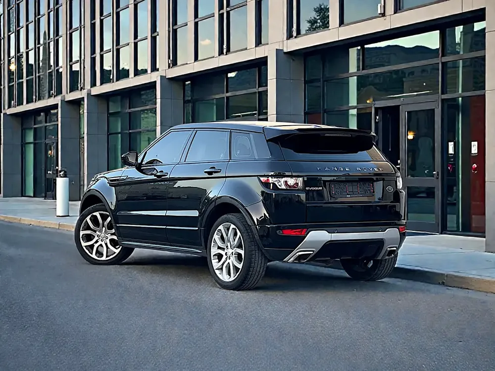 AED 2,700 EMI PM | RANGE ROVER EVOQUE | R-DYNAMIC | HSE | 0% DOWNPAYMENT - Image 7