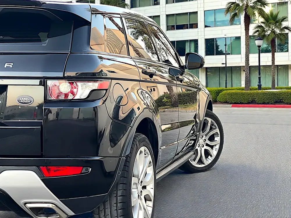 AED 2,700 EMI PM | RANGE ROVER EVOQUE | R-DYNAMIC | HSE | 0% DOWNPAYMENT - Image 9