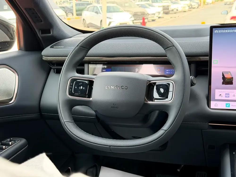 LYNK CO 900 - Image 10
