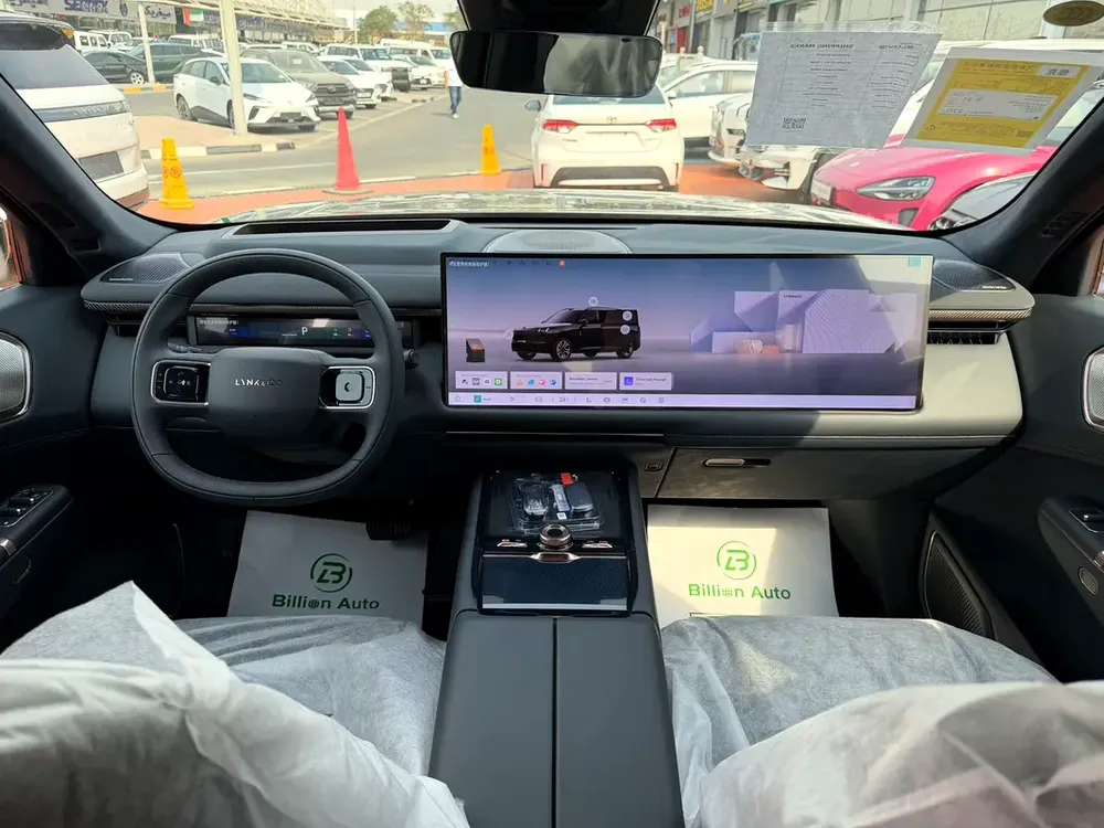 LYNK CO 900 - Image 9
