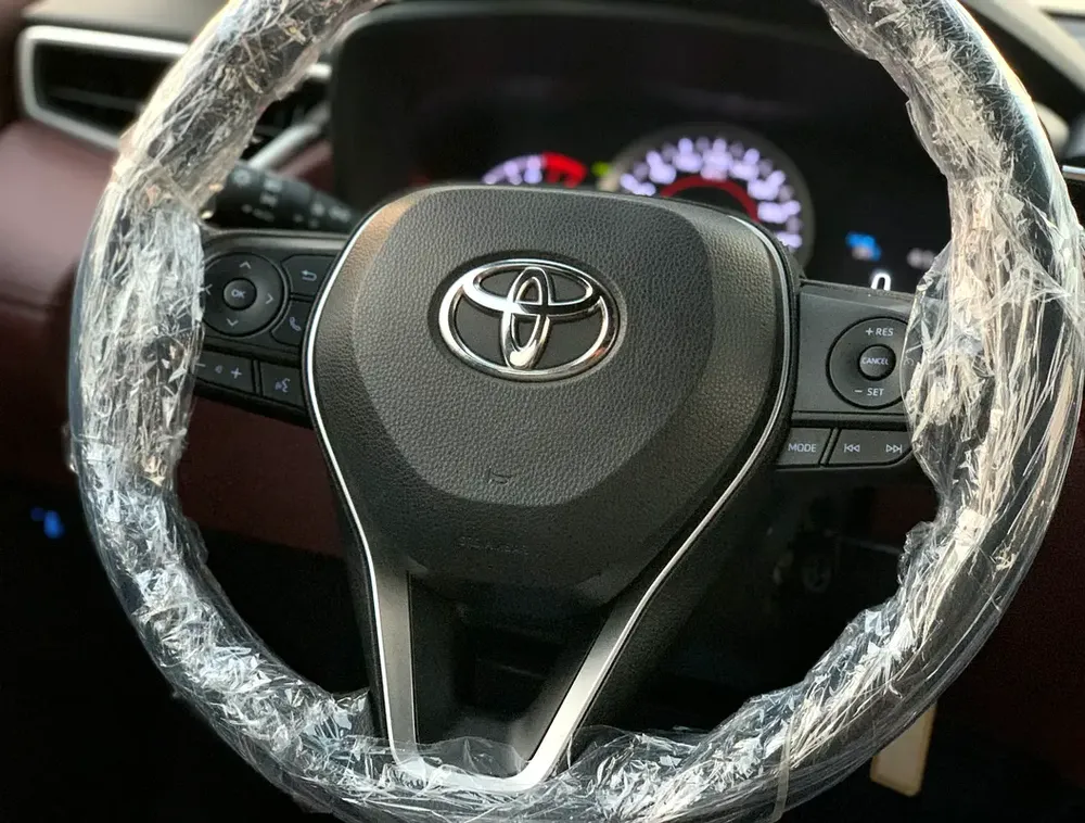 AED 1,250 / Monthly | Corolla Cross 2024 | GCC Specs | Perfect Condition | 1.8L 4 cyl engine - Image 9