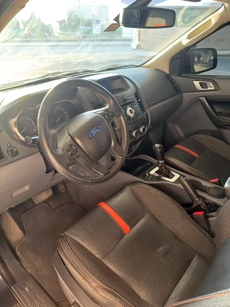 Single Owner 2015 Ford Ranger Wildtrak edition! - Image 18