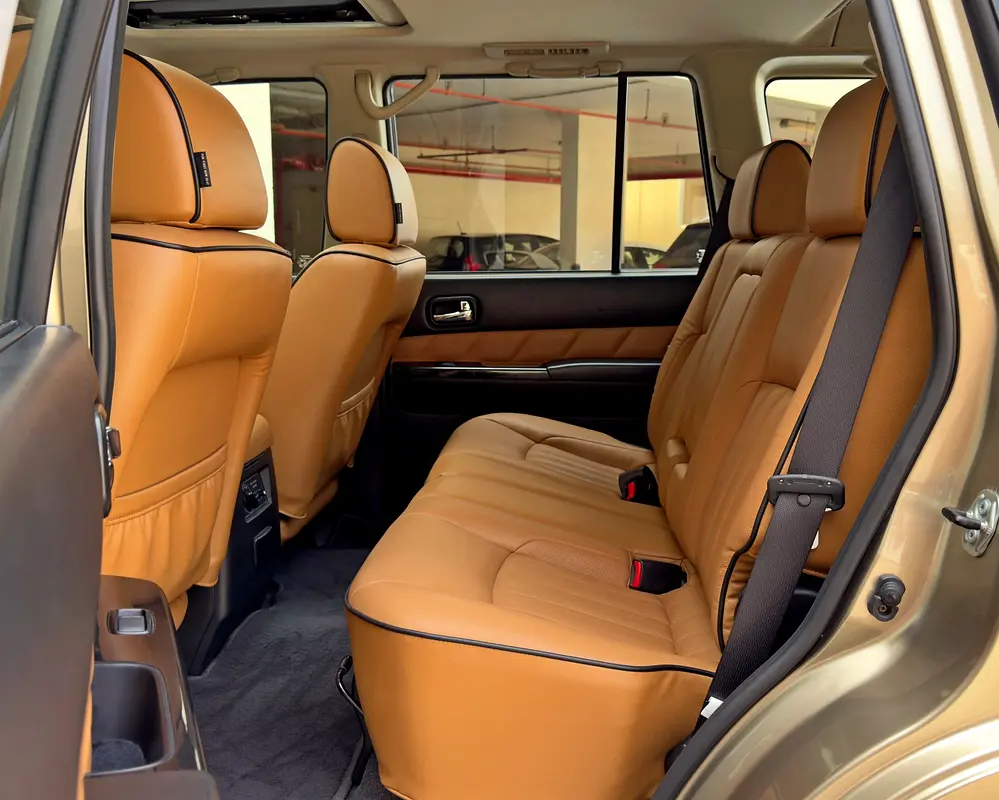 Nissan Patrol Safari Super Safari 2022 - GCC Specs - Perfect Condition - Image 13