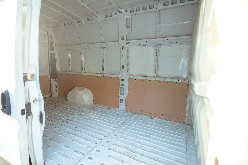Peugeot Boxer L4H3 Delivery Van | GCC Specs | Ref#P05283 - Image 8