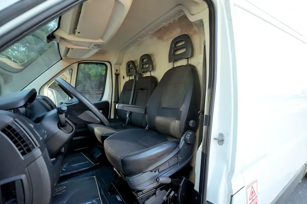 Peugeot Boxer L4H3 Delivery Van | GCC Specs | Ref#P05283 - Image 9