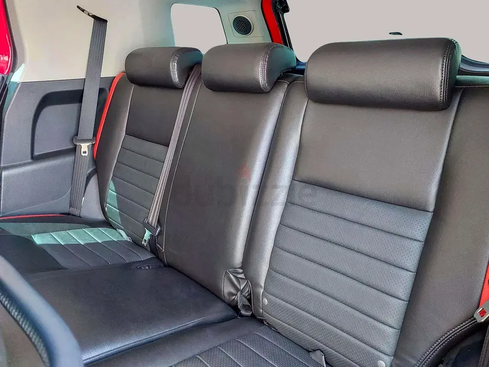 AED 2992/month | 2016 Toyota FJ Cruiser  | GCC Specs | Ref#468455 - Image 12