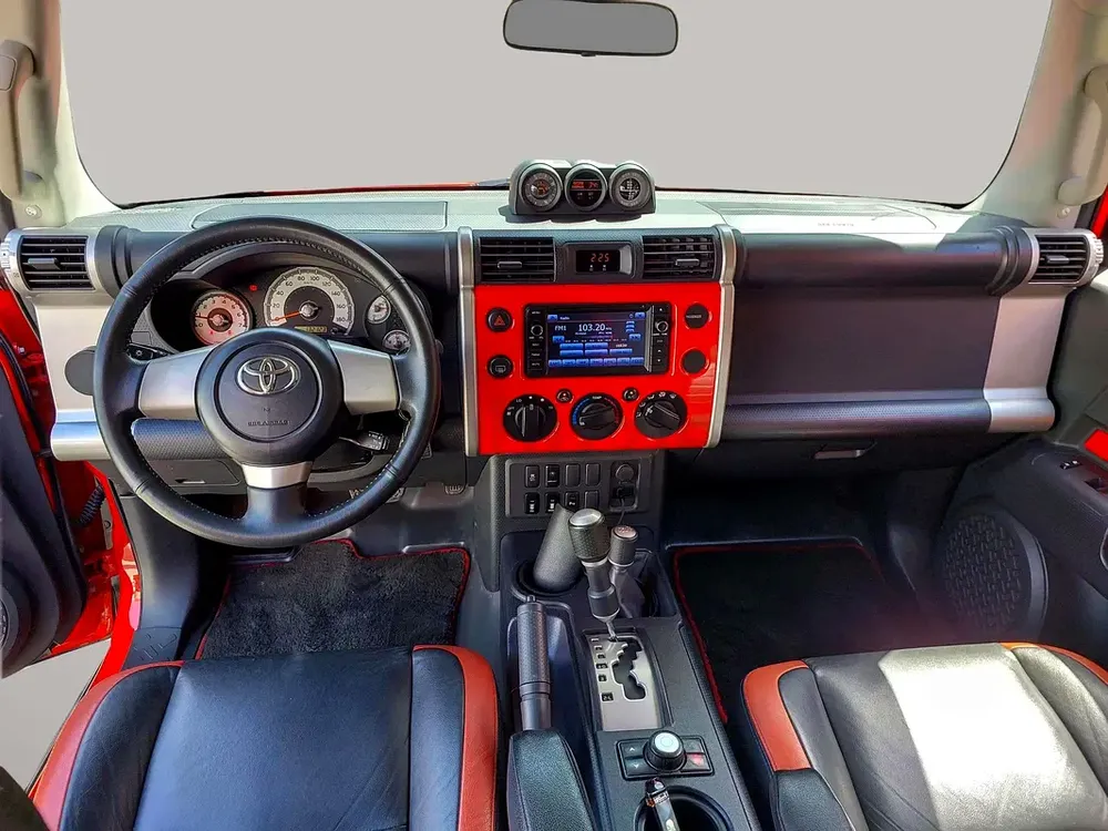 AED 2992/month | 2016 Toyota FJ Cruiser  | GCC Specs | Ref#468455 - Image 9