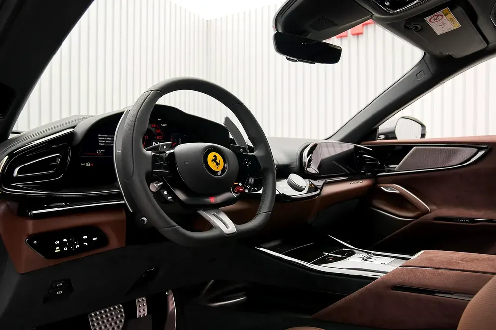 FERRARI PUROSANGUE, 2024, FULL OPTIONS, EXCELLENT CONDITION - Image 10