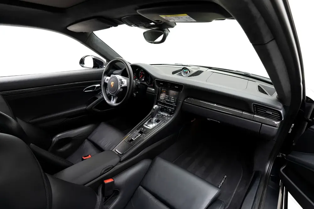 2015 PORSCHE 911 TURBO - Image 16