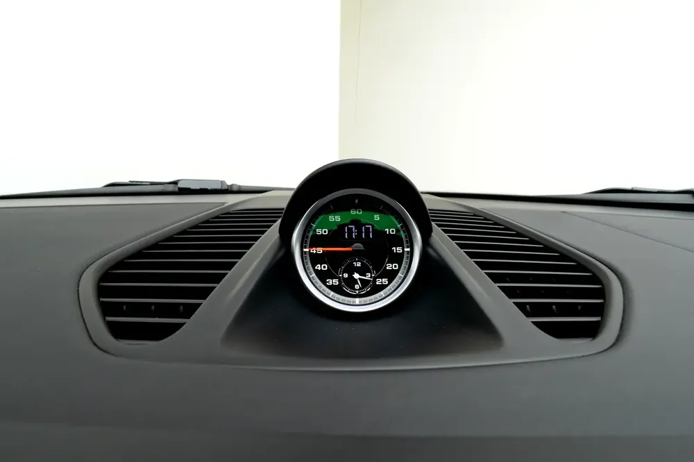 2015 PORSCHE 911 TURBO - Image 9