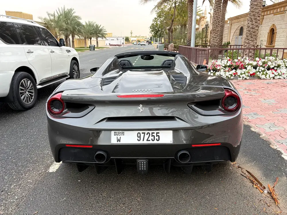 Ferrari 488 spider 21,000kms GCC - Image 4