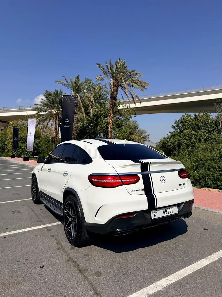 2017 Mercedes-Benz GLE Coupe 43 AMG | GCC Specs | Exceptional Condition - Image 5