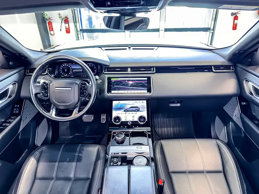 2020 LAND ROVER VELAR P250 R-DYNAMIC | FULL SERVICE HISTORY | ORIGINAL PAINT | IMMACULATE CONDITION - Image 8