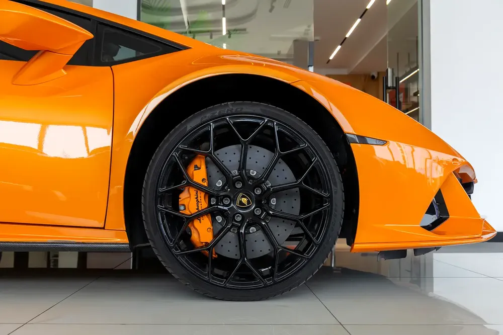2024 LAMBORGHINI HURACÁN EVO SPYDER  | FULL OPTIONS | CARBON FIBER | EUROPEAN SPECS - Image 11