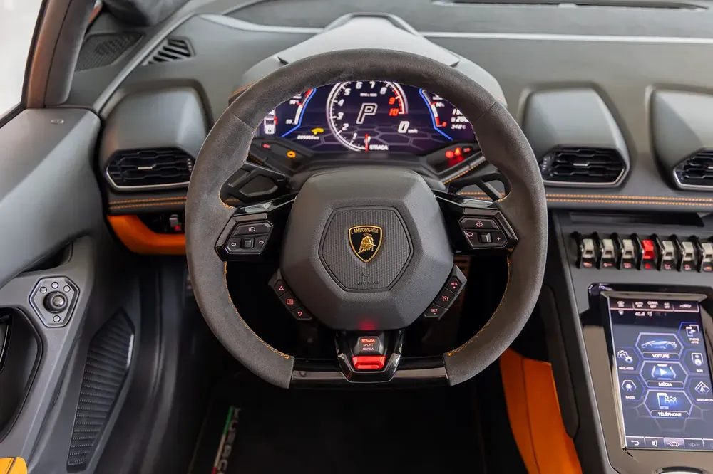 2024 LAMBORGHINI HURACÁN EVO SPYDER  | FULL OPTIONS | CARBON FIBER | EUROPEAN SPECS - Image 16