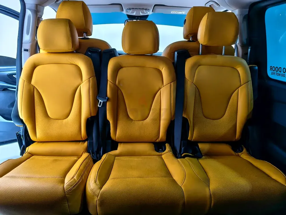 AED 5060/month | 2024 Mercedes-Benz V-Class V 250 | GCC Specs | Ref#450551 - Image 12