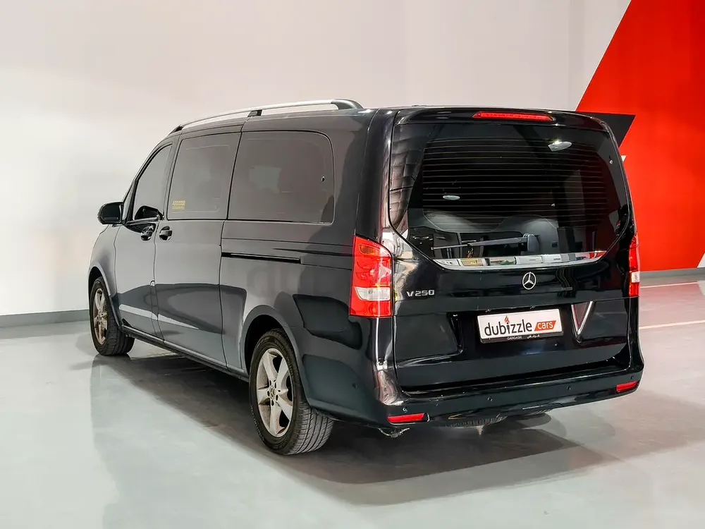 AED 5060/month | 2024 Mercedes-Benz V-Class V 250 | GCC Specs | Ref#450551 - Image 7