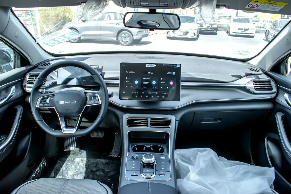 BYD Destroyer 05 DM-i 55KM Luxury MSRP - 798 - Image 9