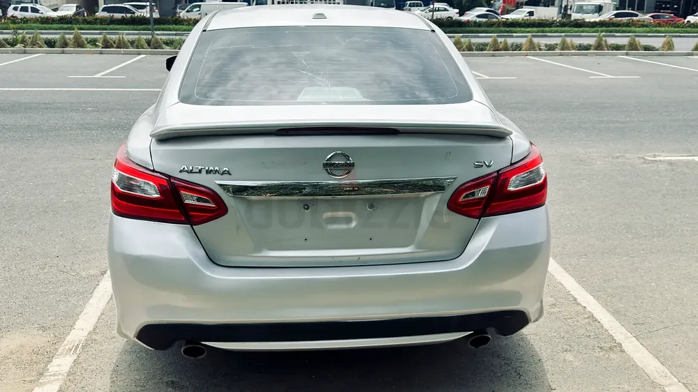 Altima full option for sale - Image 7