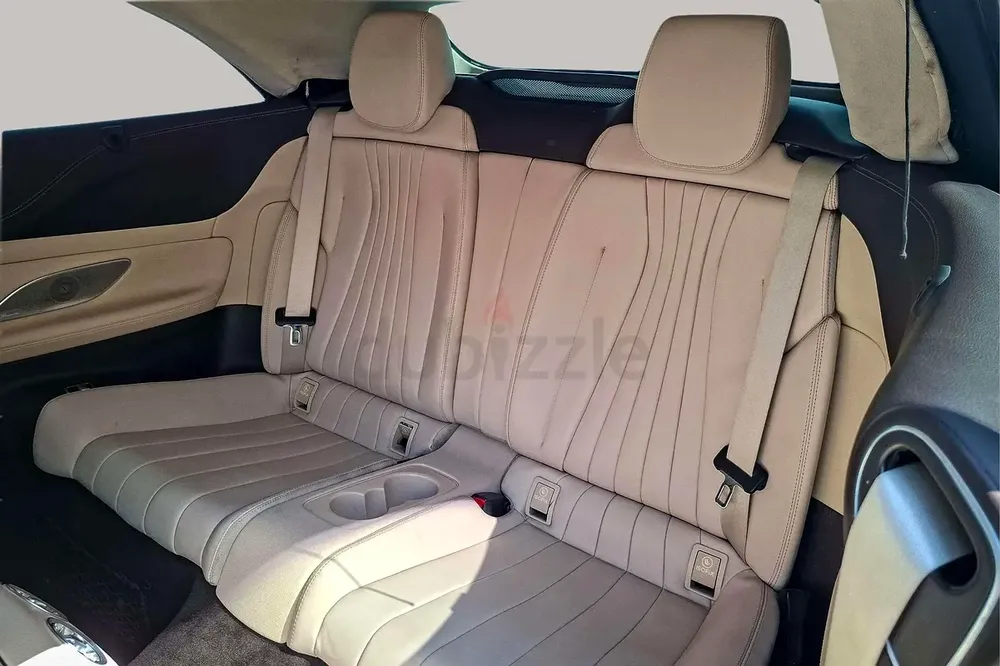 AED 2742/month | 2018 Mercedes-Benz E-Class E400 | Japanese Specs | Ref#429363 - Image 11