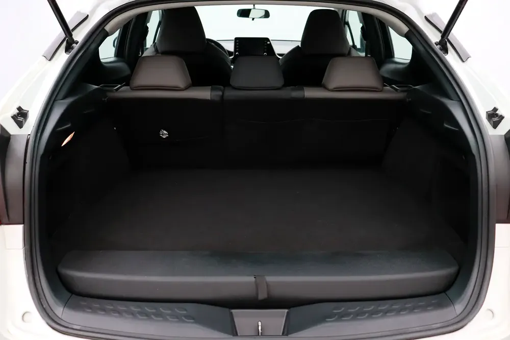 **Special offer** C-HR HYBRID 5 DR 4X2 H 1.8L CVT VX RA - Image 18