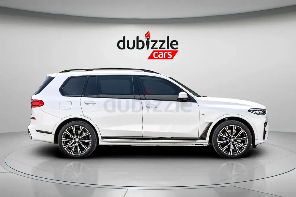AED 2128/month | 2019 BMW X7 Xdrive50i | GCC Specs | Ref#436573 - Image 4