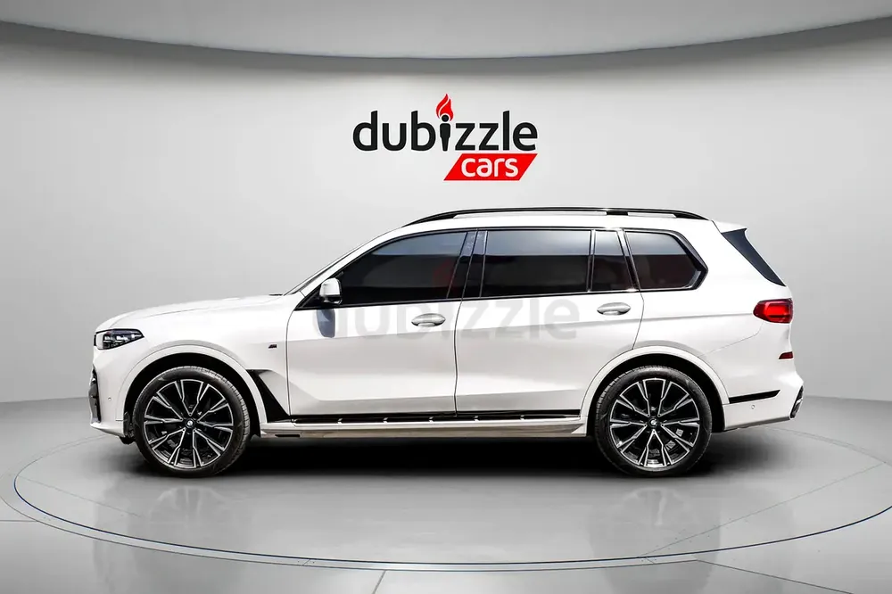 AED 2128/month | 2019 BMW X7 Xdrive50i | GCC Specs | Ref#436573 - Image 5