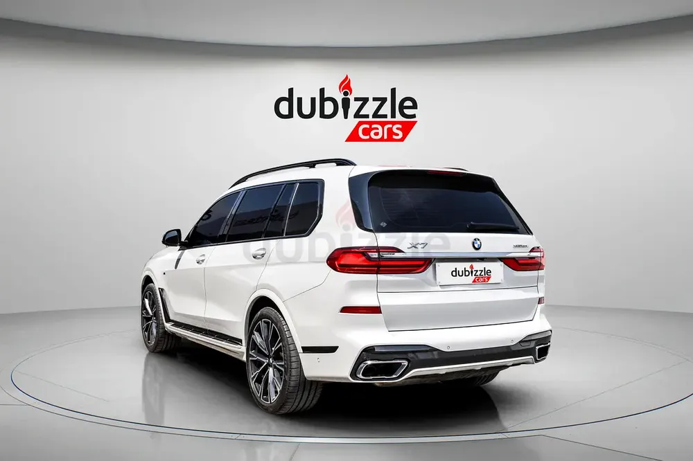 AED 2128/month | 2019 BMW X7 Xdrive50i | GCC Specs | Ref#436573 - Image 8