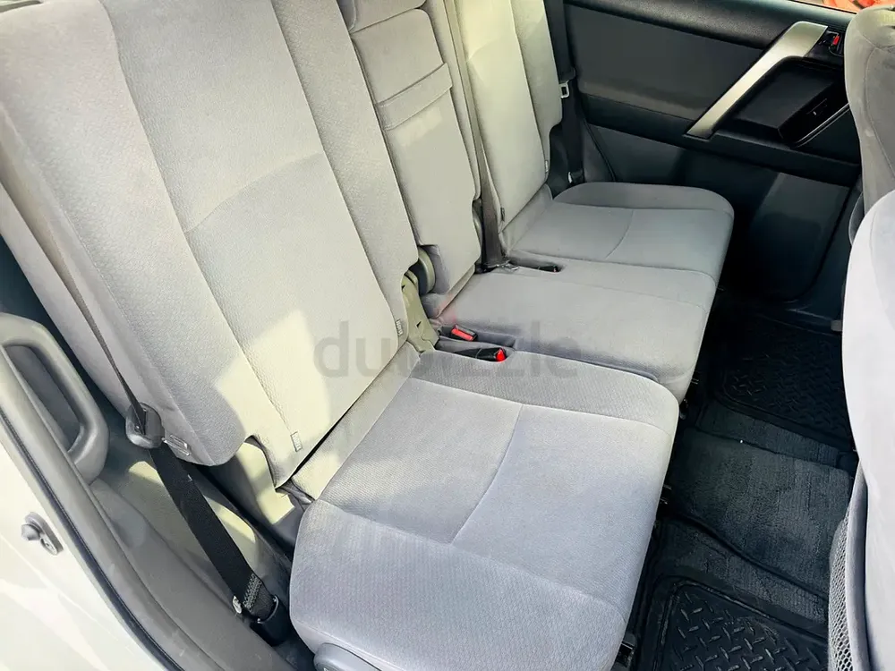 Toyota Prado 2012 TXL | GCC Specs | Reliable SUV - Image 11