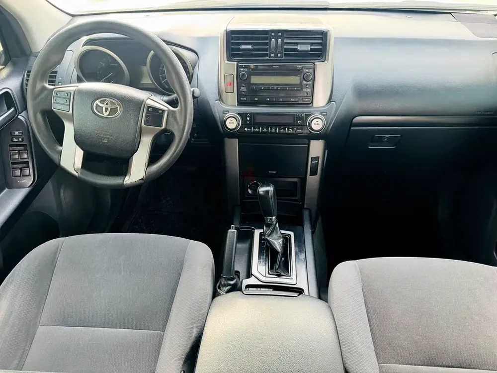 Toyota Prado 2012 TXL | GCC Specs | Reliable SUV - Image 9