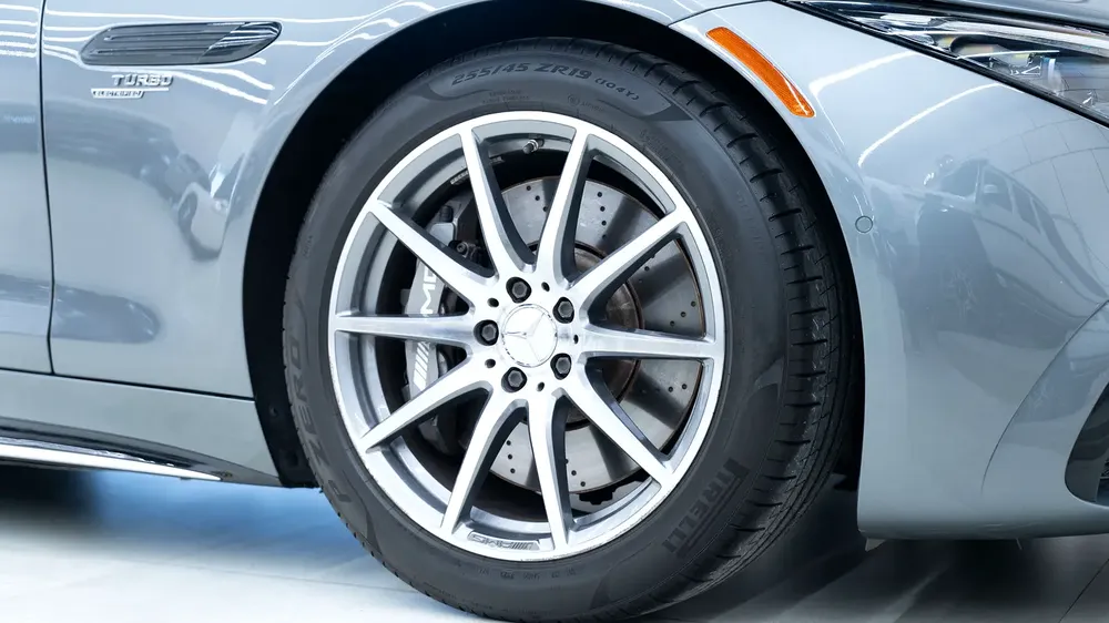2023 Mercedes-Benz SL 43 AMG - American Specs - Like New! - Image 12