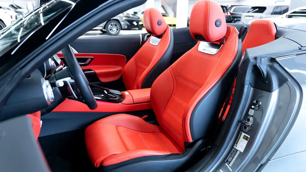 2023 Mercedes-Benz SL 43 AMG - American Specs - Like New! - Image 14