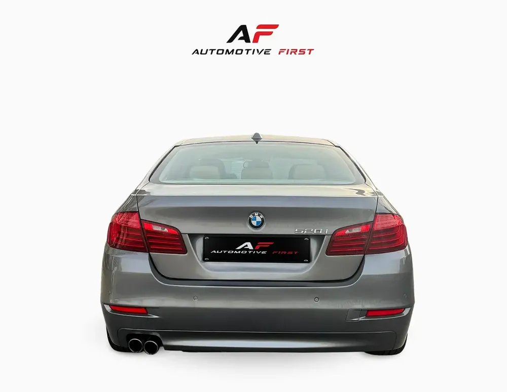 Perfect Condition | 2016 BMW 5 Series 520i Exclusive - Image 14