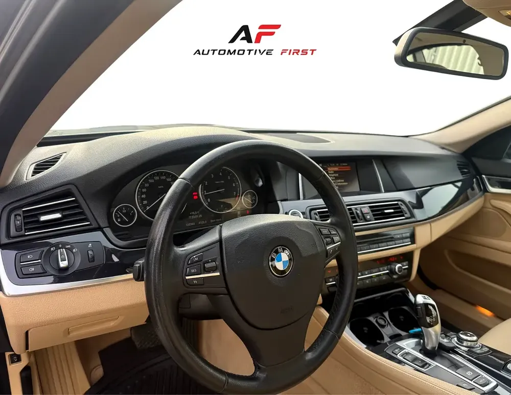 Perfect Condition | 2016 BMW 5 Series 520i Exclusive - Image 5