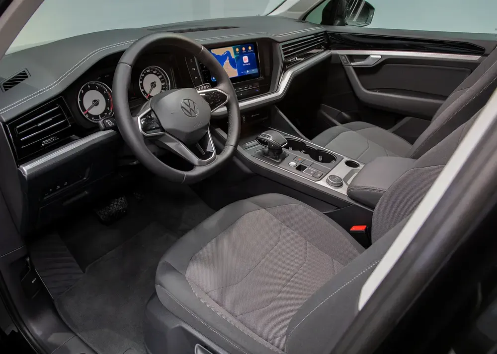 0% Down Payment Available • Full VW Service History • GCC - Image 10