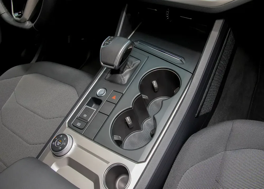 0% Down Payment Available • Full VW Service History • GCC - Image 12
