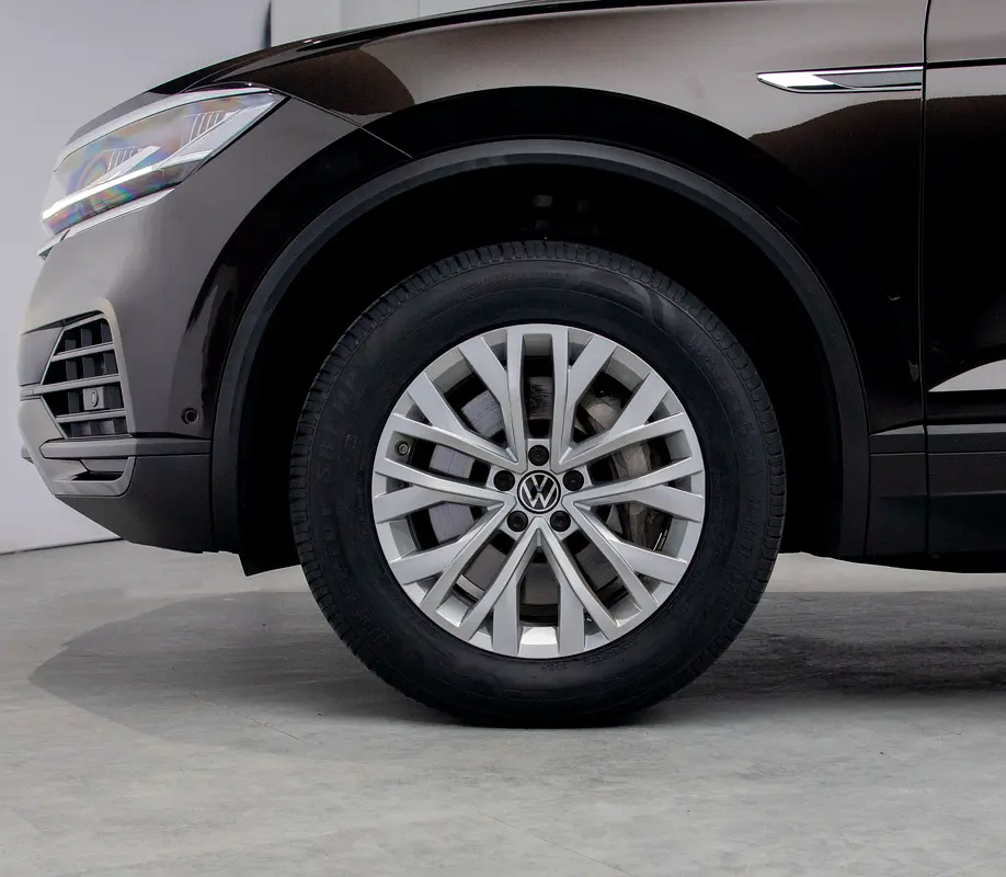 0% Down Payment Available • Full VW Service History • GCC - Image 17