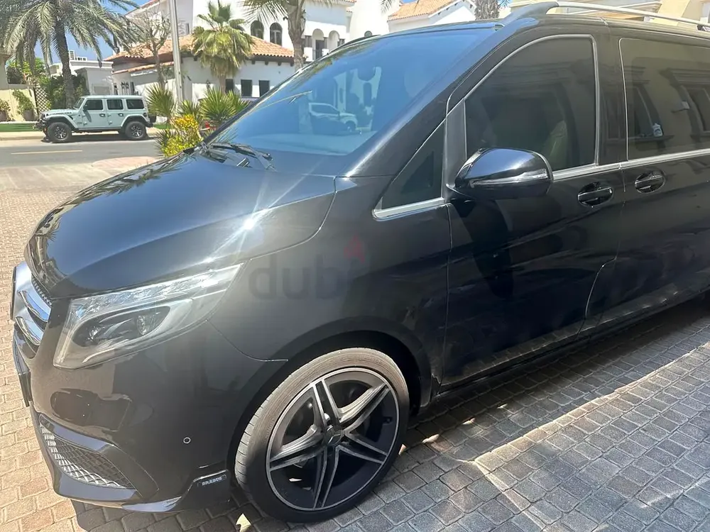Mercedes Brabus V Class - Extremely luxurious - Image 16