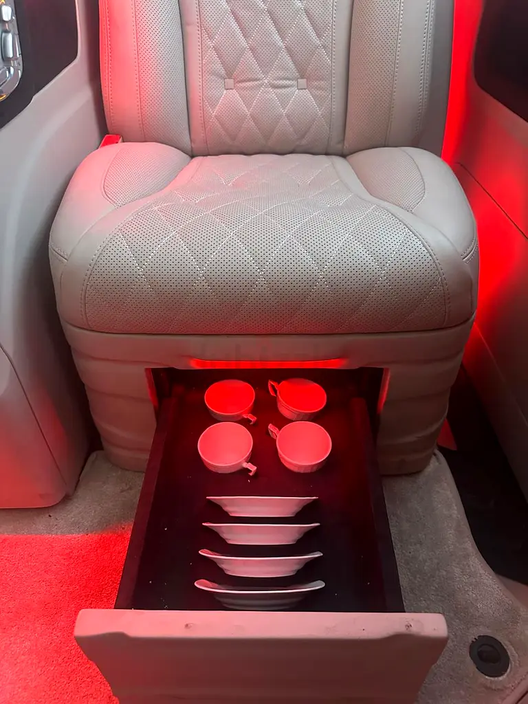 Mercedes Brabus V Class - Extremely luxurious - Image 6