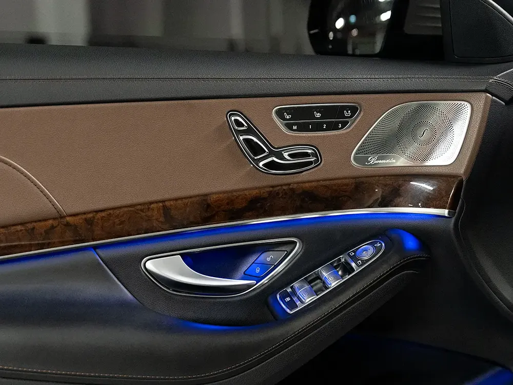Mercedes S500, GCC specifications, car in excellent condition, No paint and No accidents - Image 10