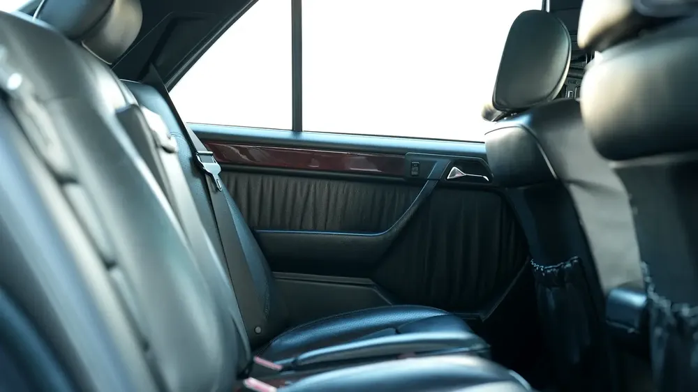 1992 Mercedes-Benz 500E - Image 12