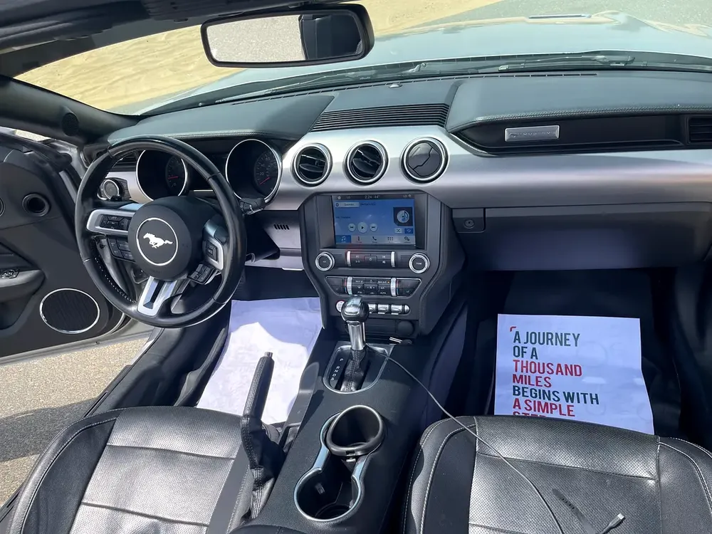 2019 Ford Mustang Ecoboost Premium | convertible in  perfect Condition - Image 7