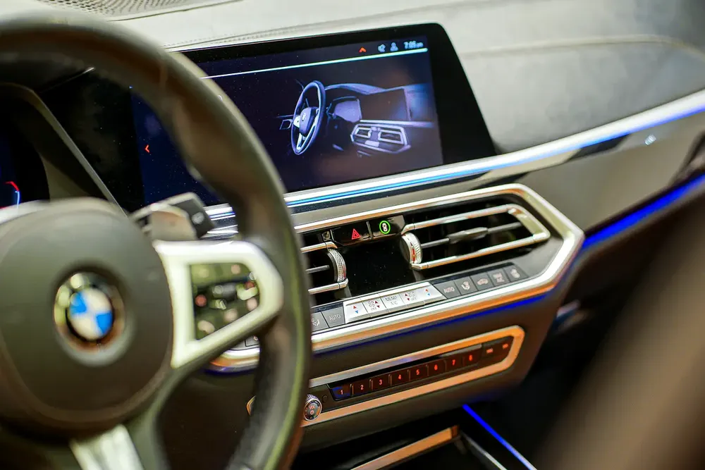 AED 2177 PM | BMW X5 40i M SPORT 2019 | PARTIAL AGENCY HISTORY | 1 YEAR WARRANTY | GCC - Image 11