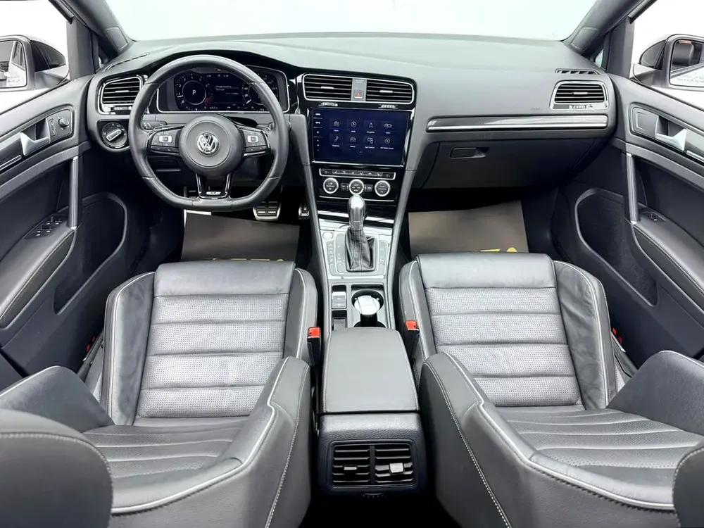 2018 Volkswagen Golf R, Full Service History, Fully Loaded, Excellent Condition, GCC - Image 13
