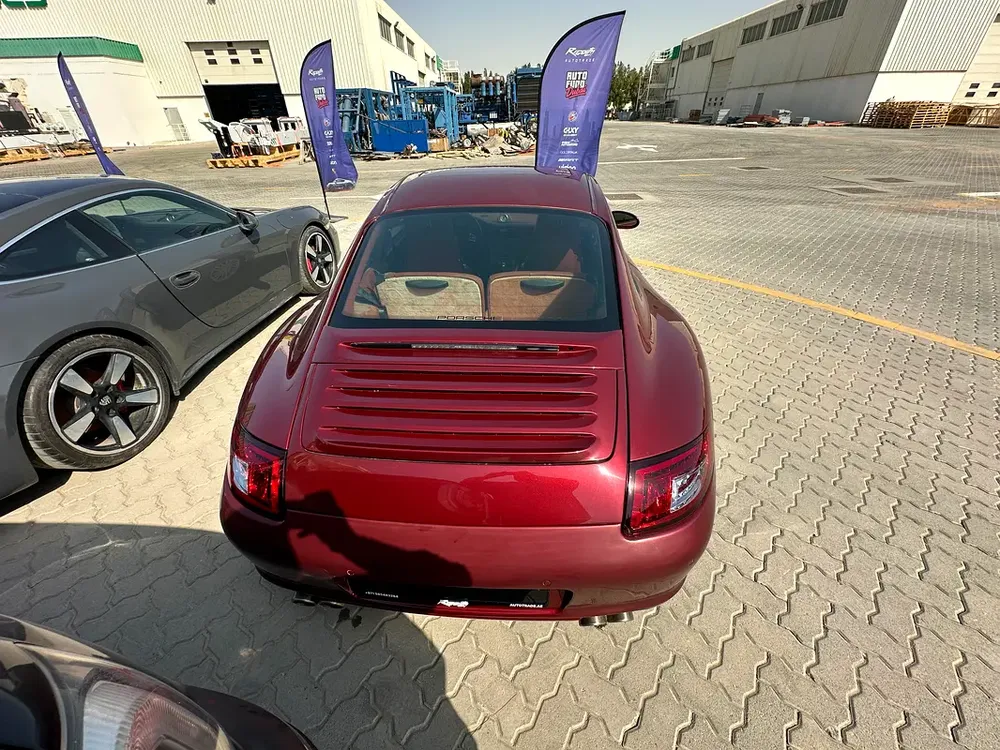 911 Carrera S 2005| With 1 Year Warranty  Service Contract | Unique Color Combination With Pepita - Image 4