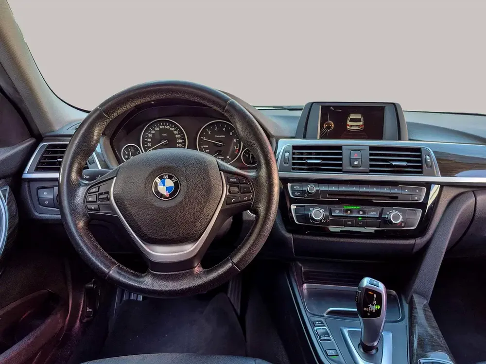 AED 1091/month | 2016 BMW 3-Series 318i | GCC Specs | Ref#425317 - Image 9