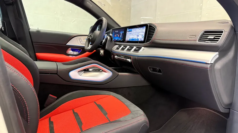 Mercedes GLE53 AMG 4Matic+, GCC Specs, Agency Warranty, Brand New - Image 10