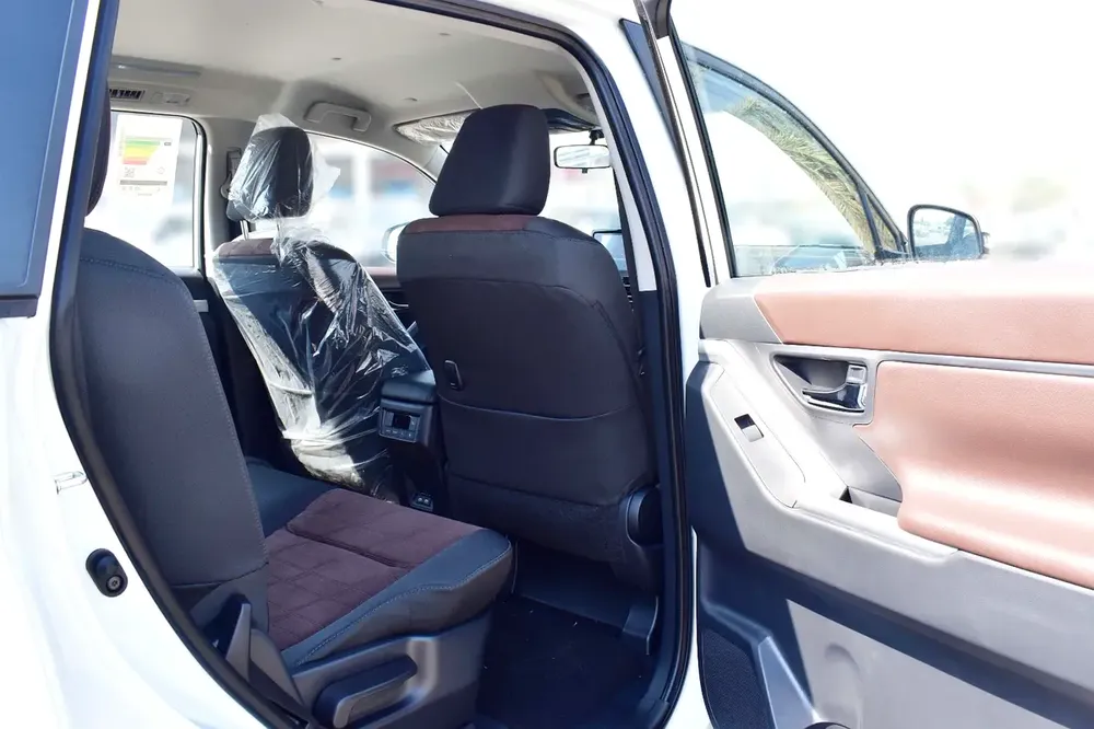 2025 MODEL TOYOTA INNOVA 2.0L HEV - Image 12