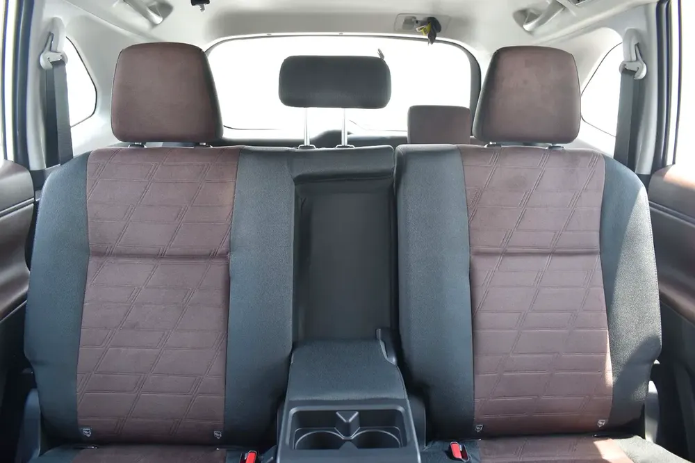 2025 MODEL TOYOTA INNOVA 2.0L HEV - Image 13